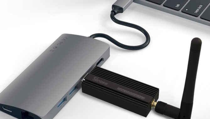sonoff-zigbee-3-0-usb-dongle-plus3.png